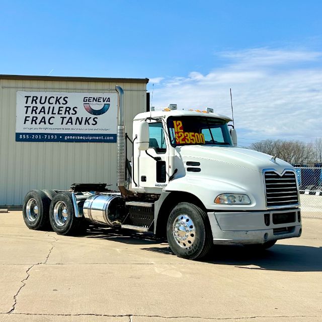 2012 Mack CXU613