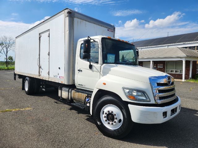 2013 Hino 268