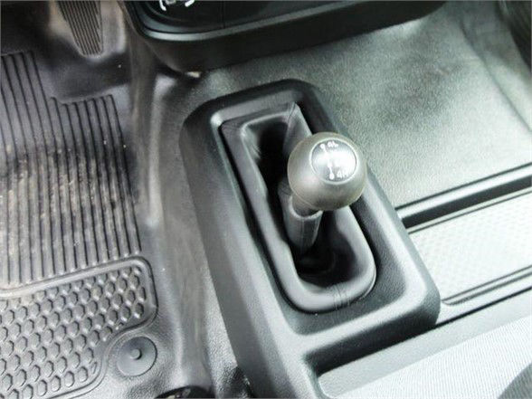 Ram 4500 manual gear shift stick in automatic center console area.