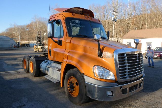 https://cdn.truckertotrucker.com/large/813d2447-3669-41c4-ba7a-0310070d4121.jpg?