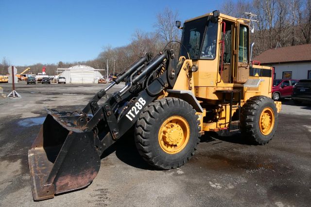 1993-caterpillar-it28b-wheel-loader #1384123