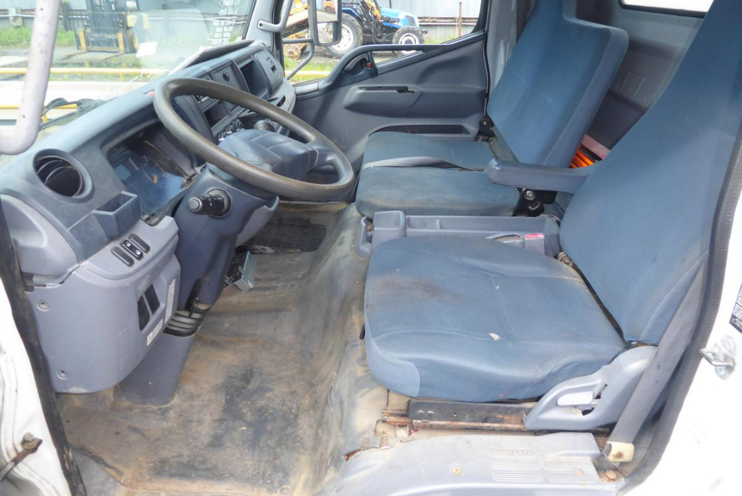 https://cdn.truckertotrucker.com/large/853cf016-463d-4bf3-8518-592a50c05379.jpg?
