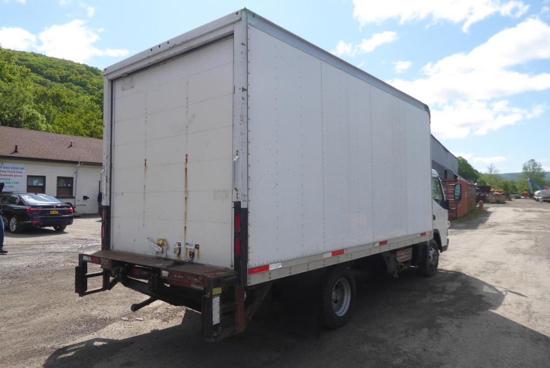 https://cdn.truckertotrucker.com/large/878c0cfb-cef9-4d21-b630-554bb974475d.jpg?