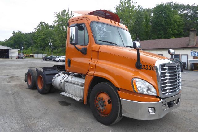 https://cdn.truckertotrucker.com/large/8f59c7fe-7f50-4d84-a9aa-da6381f04def.jpg?