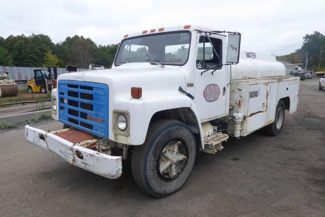 1989 International 1654 Water Truck #