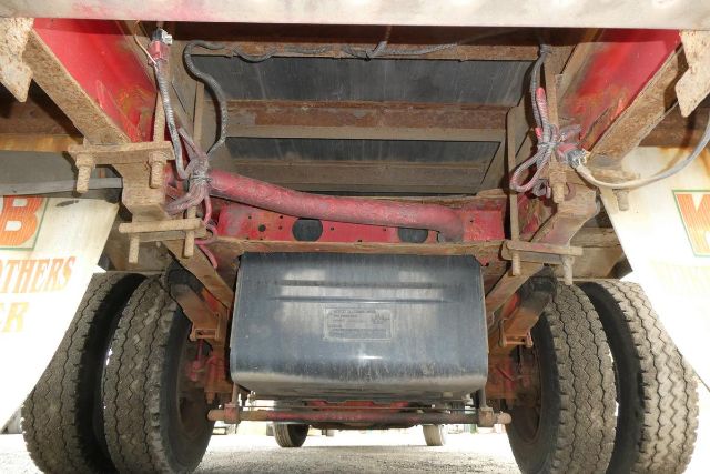 https://cdn.truckertotrucker.com/large/94620dc5-a530-49d8-bfa6-f0dbe8059361.jpg?