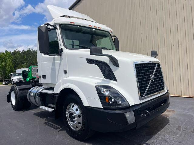 2018 Volvo VNL42T