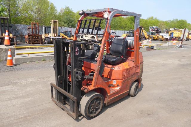 2006 Toyota 7FGCU25