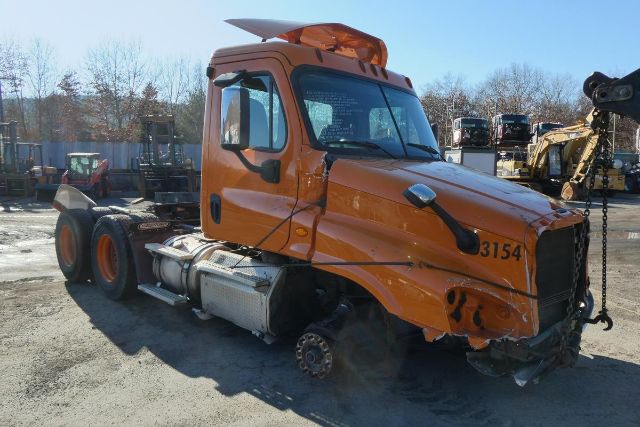 https://cdn.truckertotrucker.com/large/9e6ff57e-19b3-4155-83b1-140b7e13d097.jpg?