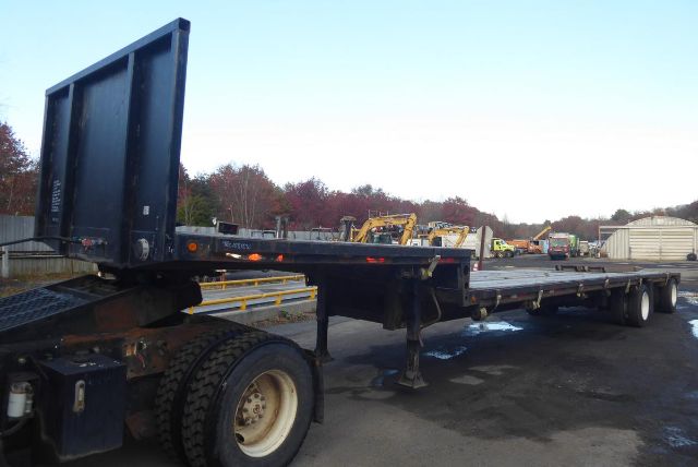 1997-dynaweld-step-deck-flatbed-trailer #1319777