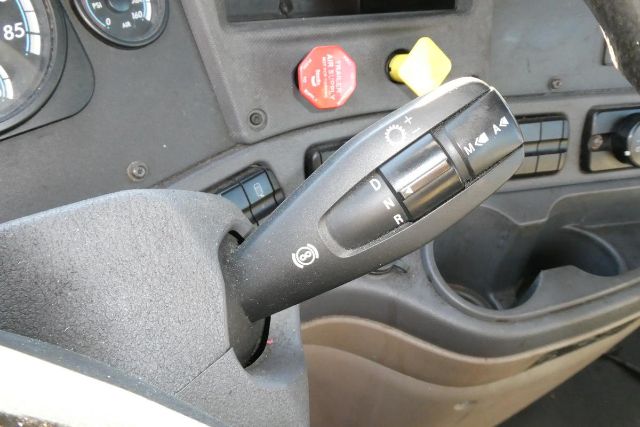 https://cdn.truckertotrucker.com/large/bac59b38-4cbf-43fa-8975-3f864ae97fa2.jpg?