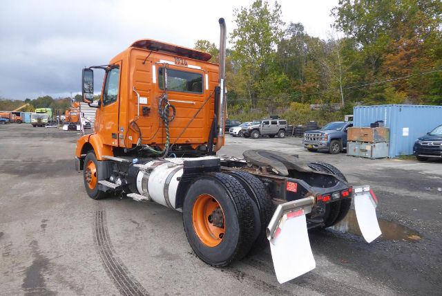 https://cdn.truckertotrucker.com/large/c2b294f6-5ff7-4427-b02d-20d701e01105.jpg?