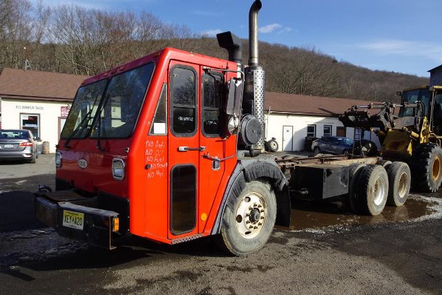 2007-ccc-cab-chassis-truck #1324504