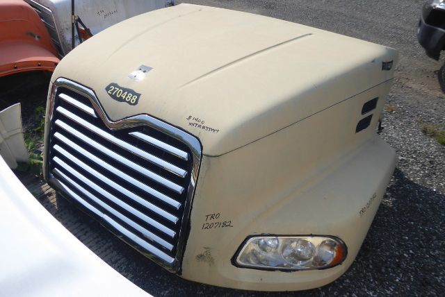 2008 Mack CXU612 Hood #