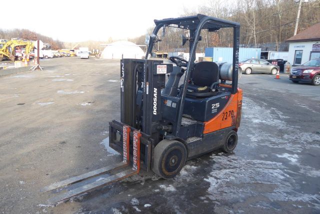 2013 Doosan GC25P-5 Lift #