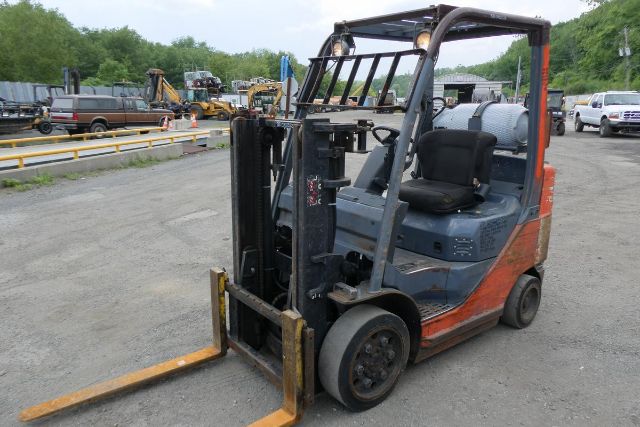 2007-toyota-8fgcu25-lift #1315832
