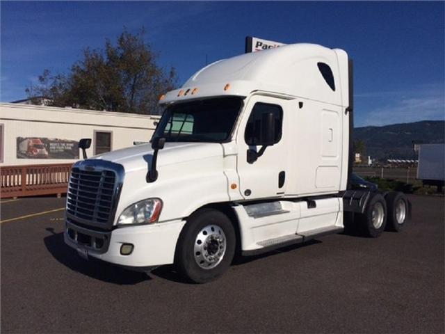 2012 Freightliner CASCADIA 125