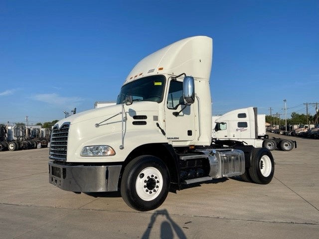 2014 Mack CXU612