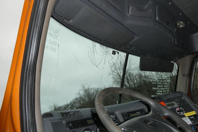 https://cdn.truckertotrucker.com/large/d6a854a9-7c5b-477f-93e6-77fc99277d31.jpg?