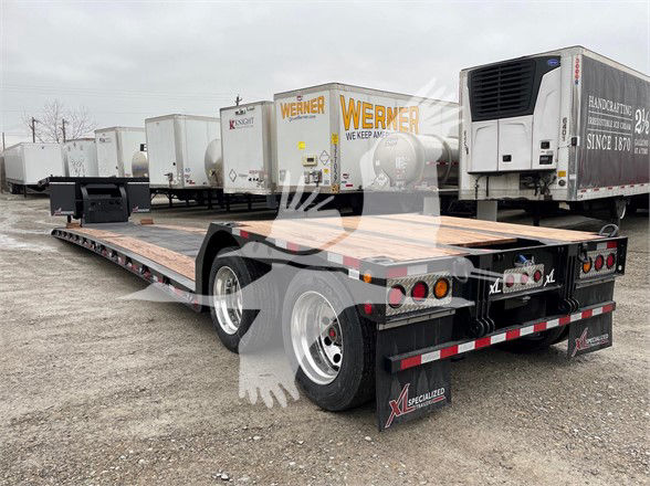 2025 XL Specialized 40 TON MINI DECK HYDRAULIC FULL WIDTH NECK WET LIN