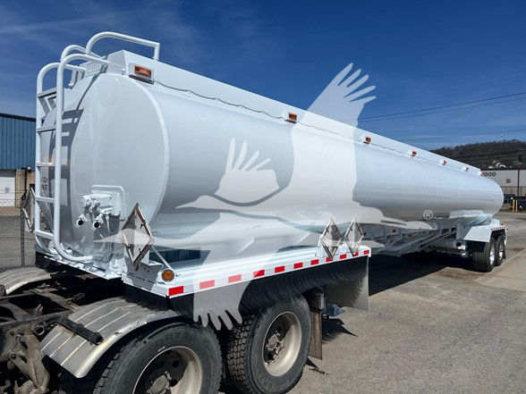 2013 Heil 9200 GALLON TROUGH BOTTOM PETRO TANK