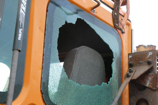https://cdn.truckertotrucker.com/large/ed001ec6-87e6-410b-a329-1c1075ac82c9.jpg?