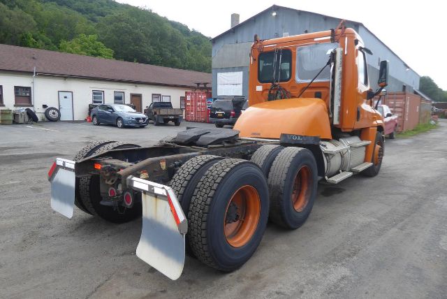 https://cdn.truckertotrucker.com/large/fee7c10b-421a-466f-aeb2-a090feb18604.jpg?