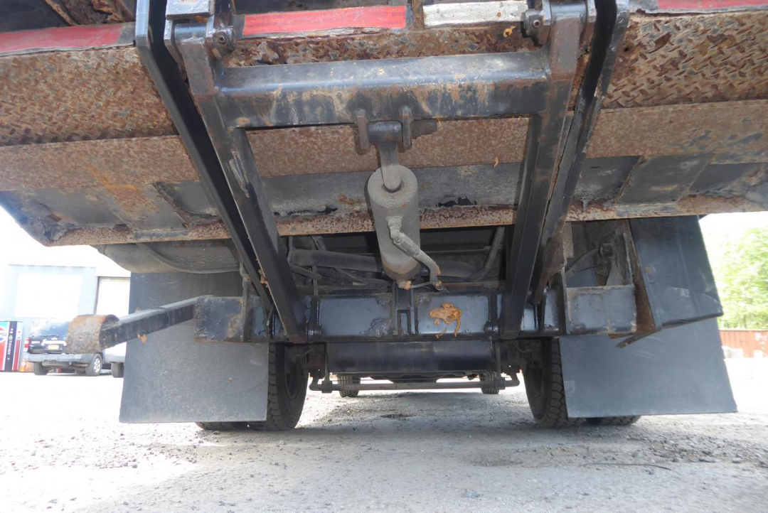 https://cdn.truckertotrucker.com/large/fef921d6-8169-41f6-be93-e84db2e69981.jpg?